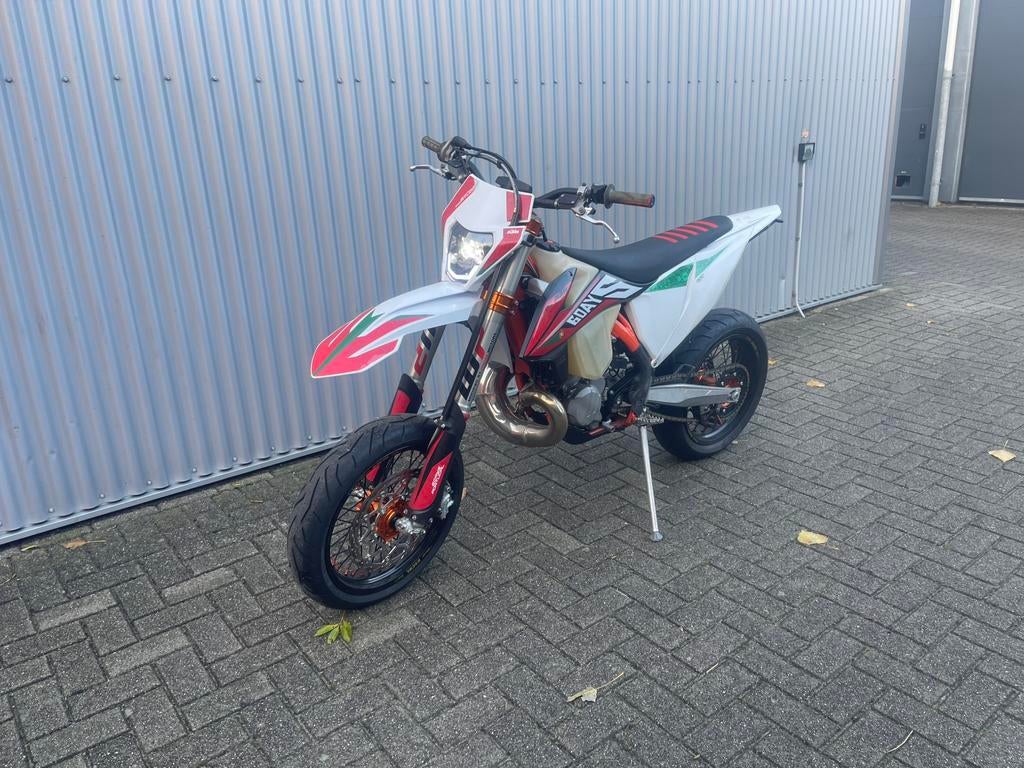 Ktm tpi 300 sixdays enduro motor op a2 kenteken