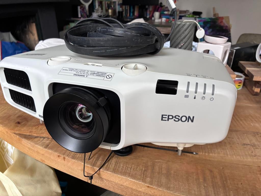 Epson beamer WUXGA EB-4950WU, Ophalen of Verzenden, Gebruikt