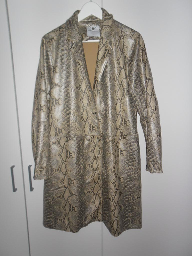 Rino & Pelle Beige/Grijze Blazer/Jas Met Slangenprint Mt 44, Beige, Maat 42/44 (L), Nieuw, Ophalen of Verzenden