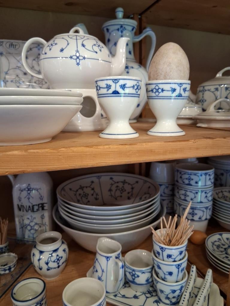 Webshop blauw saks serviesgoed  servies  jager kahla, Ophalen of Verzenden, Nieuw, Overige stijlen