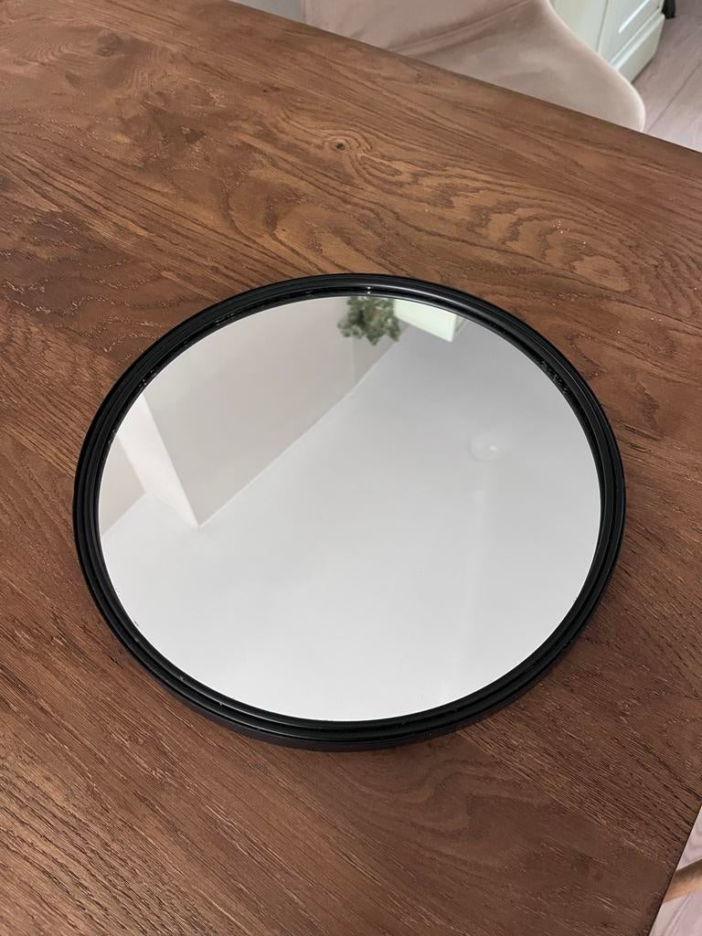 Zwarte ronde spiegel 30cm, Huis en Inrichting, Woonaccessoires | Spiegels, Ophalen, Minder dan 50 cm, Rond, Zo goed als nieuw