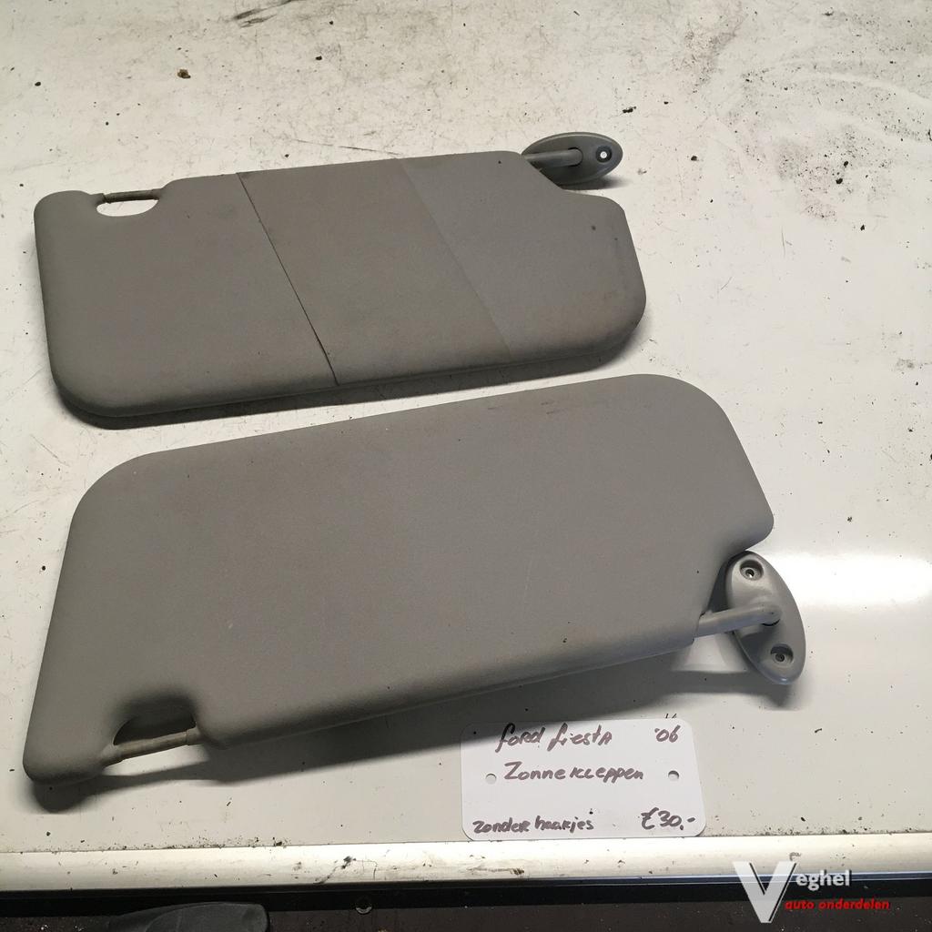 Ford Fiesta 2006 5drs    Zonnekleppen, Gebruikt, -, -, Ophalen of Verzenden