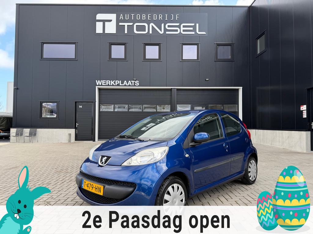 Peugeot 107 1.0-12V XR / Airco / Elektrisch Pakket / Nieuwe, Voorwielaandrijving, Stof, Gebruikt, Zwart