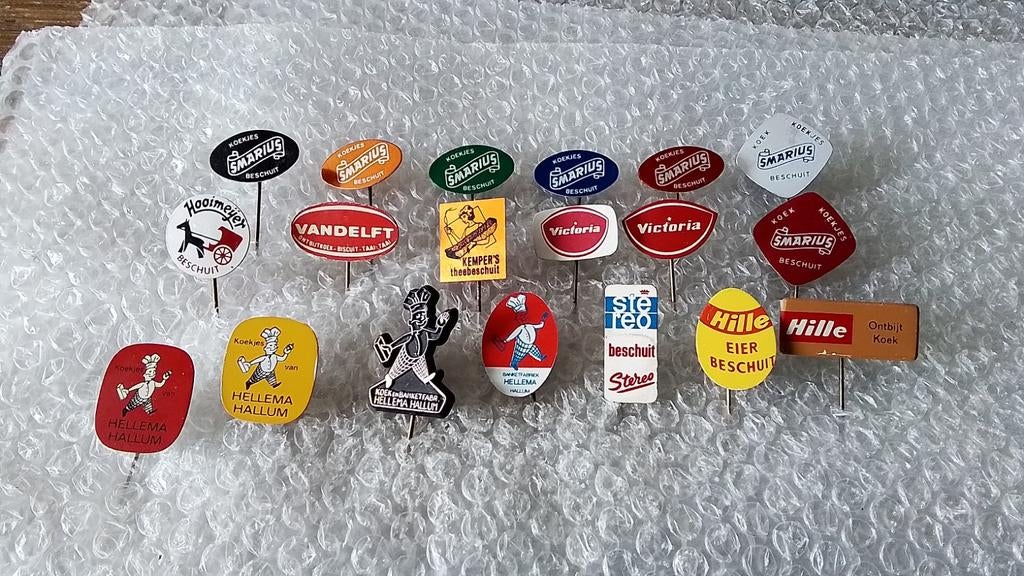 19 verschillende speldjes beschuit, Ophalen of Verzenden, Zo goed als nieuw, Overige onderwerpen
