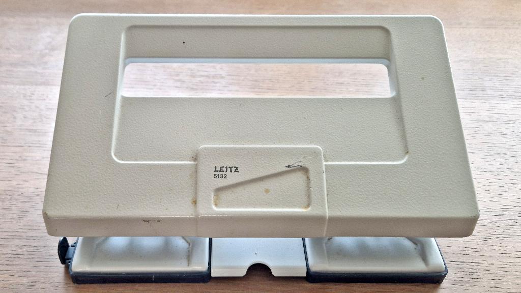 Leitz perforator 5132, 4-gaats, Diversen, Ophalen, Gebruikt