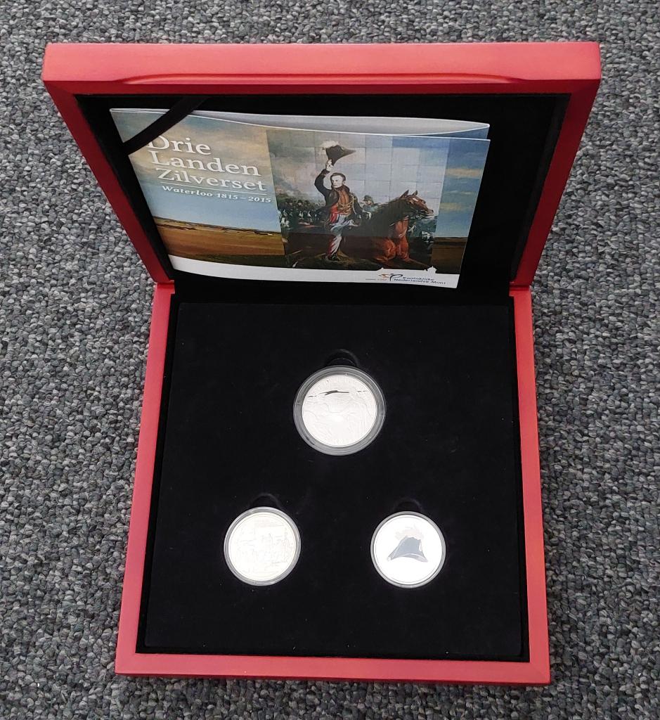 3 landen zilverset Waterloo 1815-2015 (kleur) voor150 euro, Postzegels en Munten, Munten | Europa | Euromunten, Setje, Zilver