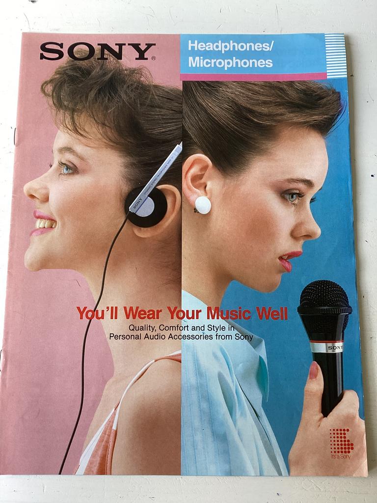 Folder Sony Headphones/Microphones, Boeken, Verzenden, Zo goed als nieuw, Folder