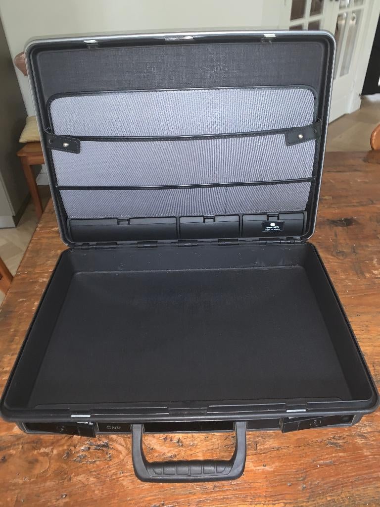 Delsey Club hardcase attaché koffer, Hard kunststof, Slot, Minder dan 50 cm, Ophalen of Verzenden