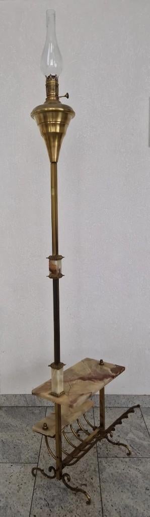 Antieke Art Nouveau petroleumlamp !, Antiek en Kunst, Antiek | Lampen, Ophalen of Verzenden