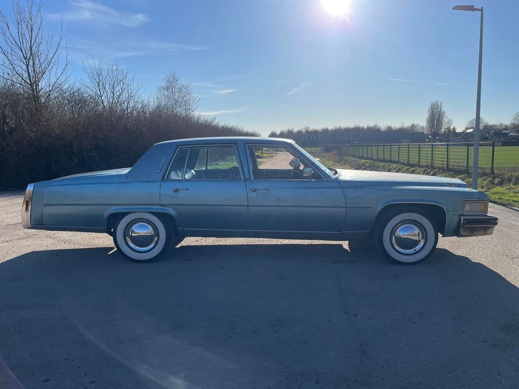 Cadillac Fleetwood 7.0 Brougham AUT 1978 Blauw, Auto's, Cadillac, Automaat, 8 cilinders, Blauw, Particulier