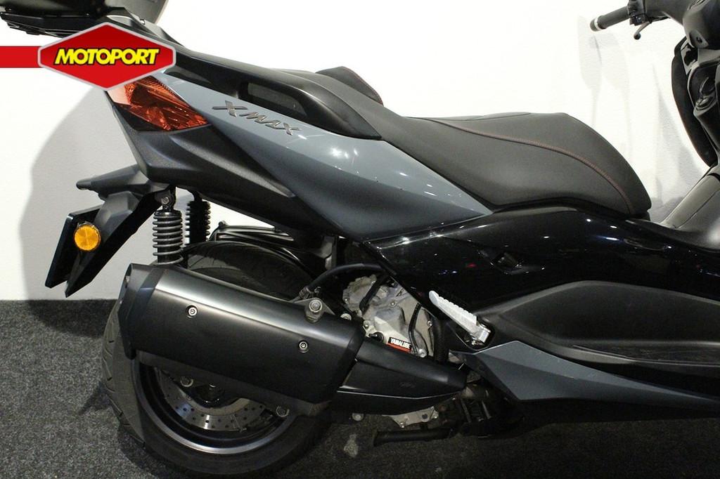 Yamaha X MAX 300 ABS - foto 3
