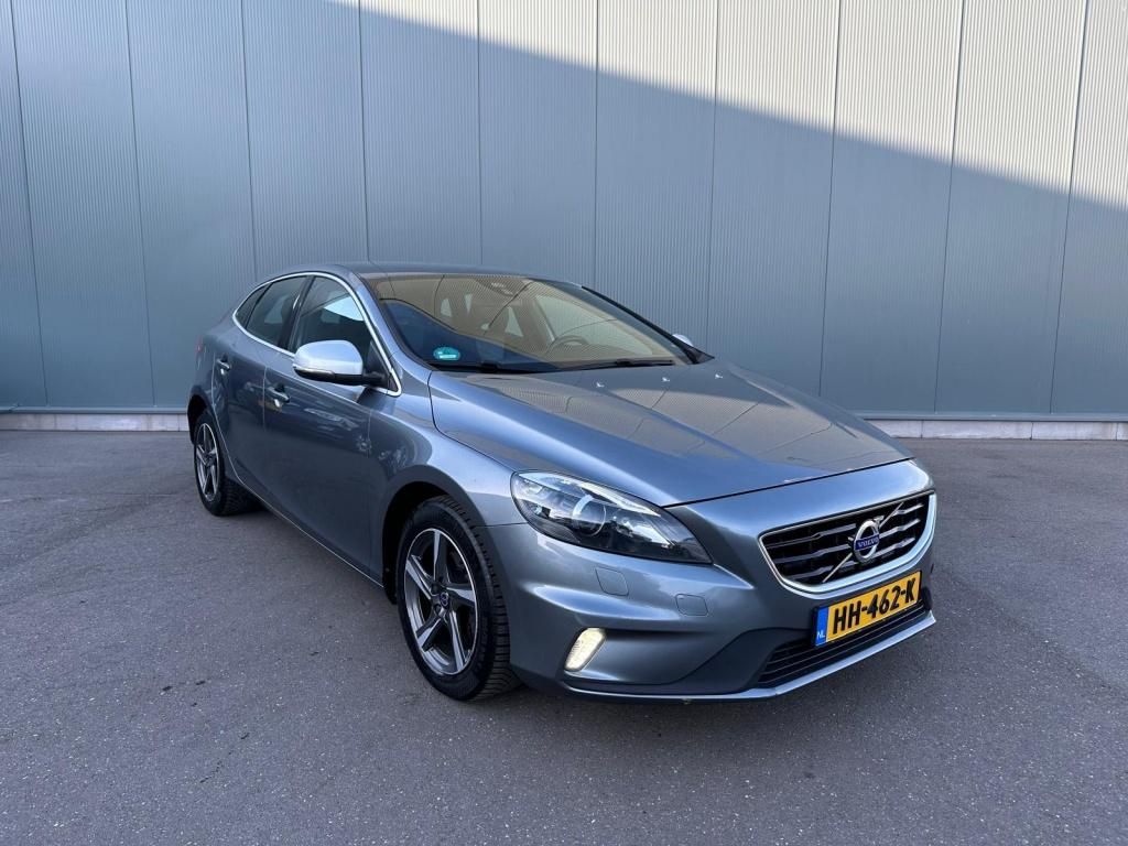 Volvo V40 2.0 D2 R-Design Bns TREKHAAK | ONDERHOUDSBOEKJE !, Auto's, Volvo, Euro 6, 4 cilinders, 1969 cc, Origineel Nederlands