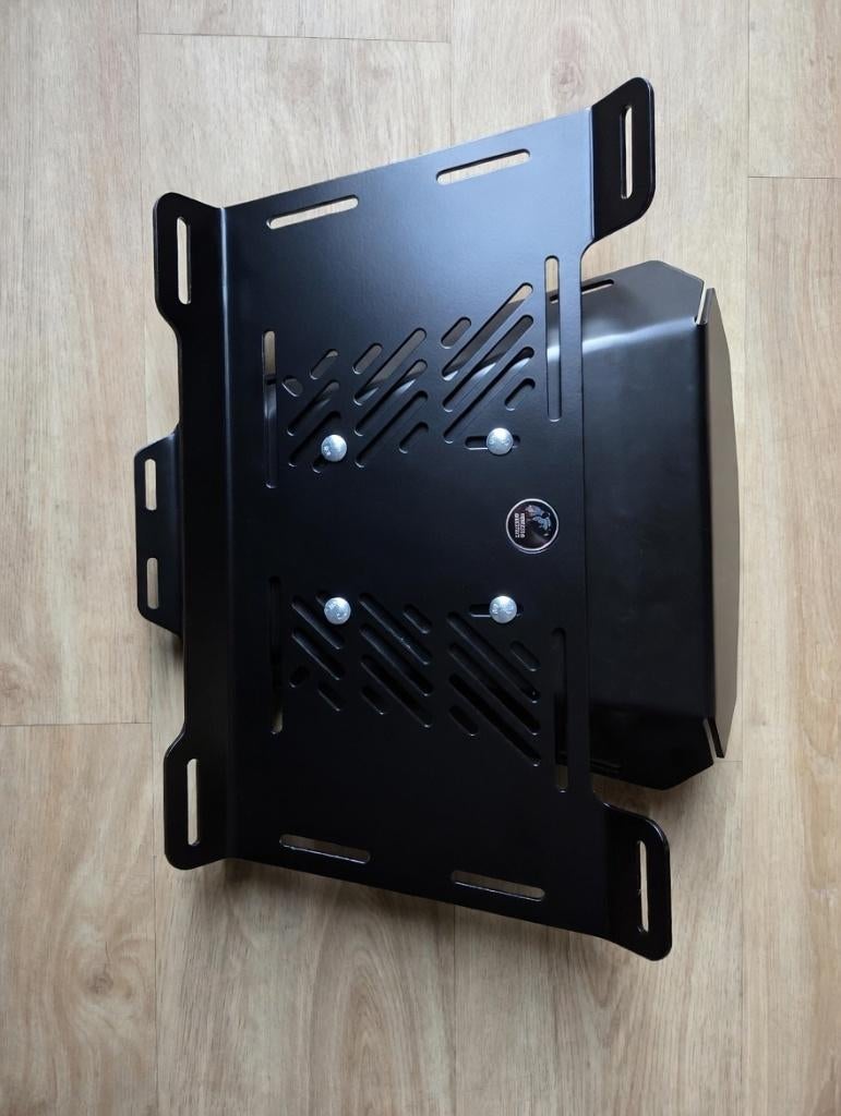 Kawasaki Z900 Sportsrack/Bagagerek incl. verbredingsplaat, Ophalen, Zo goed als nieuw