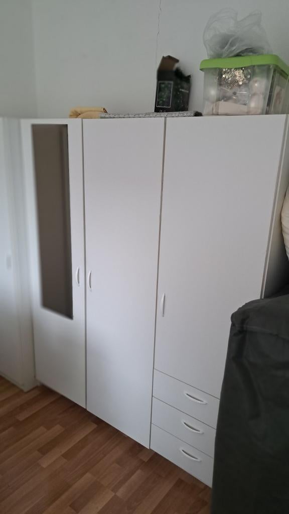 Witte linnenkast met spiegel en lades, Ophalen, Gebruikt, 50 tot 75 cm, 200 cm of meer