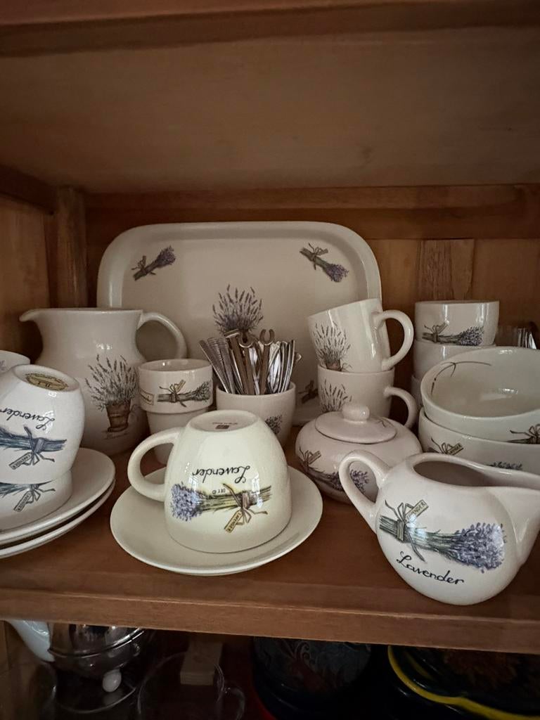 Servies Jet -Lavendel, Ophalen of Verzenden