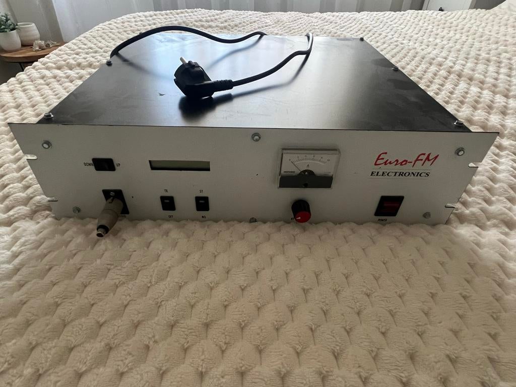 Euro-FM Electronics Mosfet 350 watt fm zender, Ophalen of Verzenden, Gebruikt, Zender
