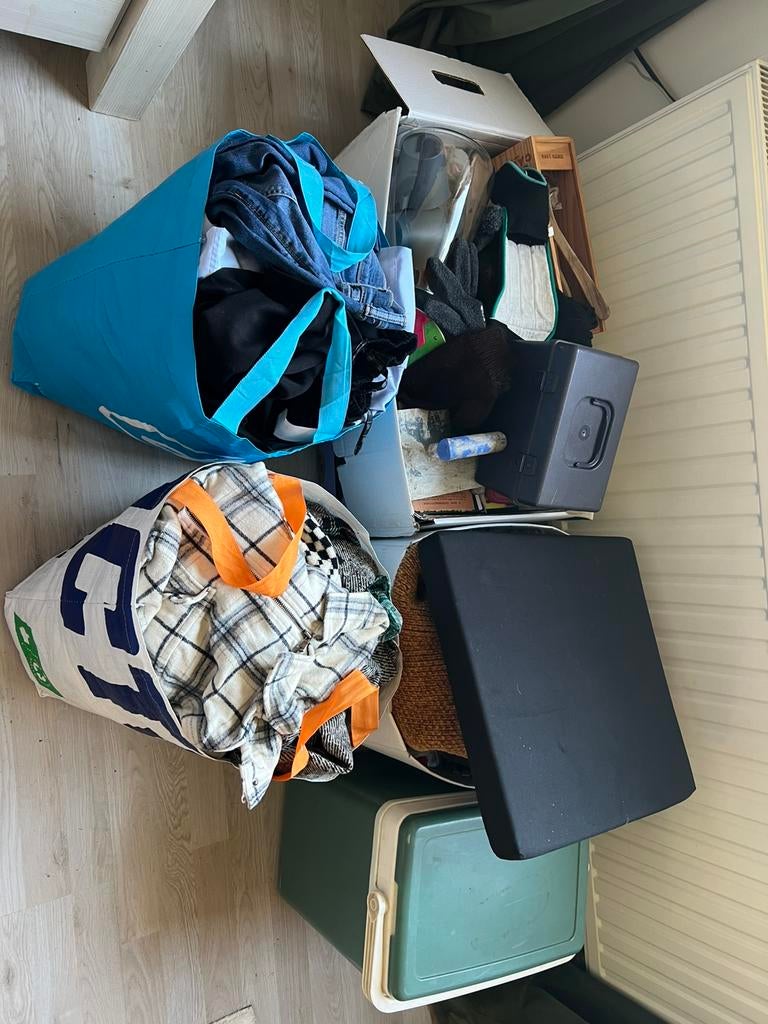 rommelmarkt spullen, Ophalen, Zo goed als nieuw