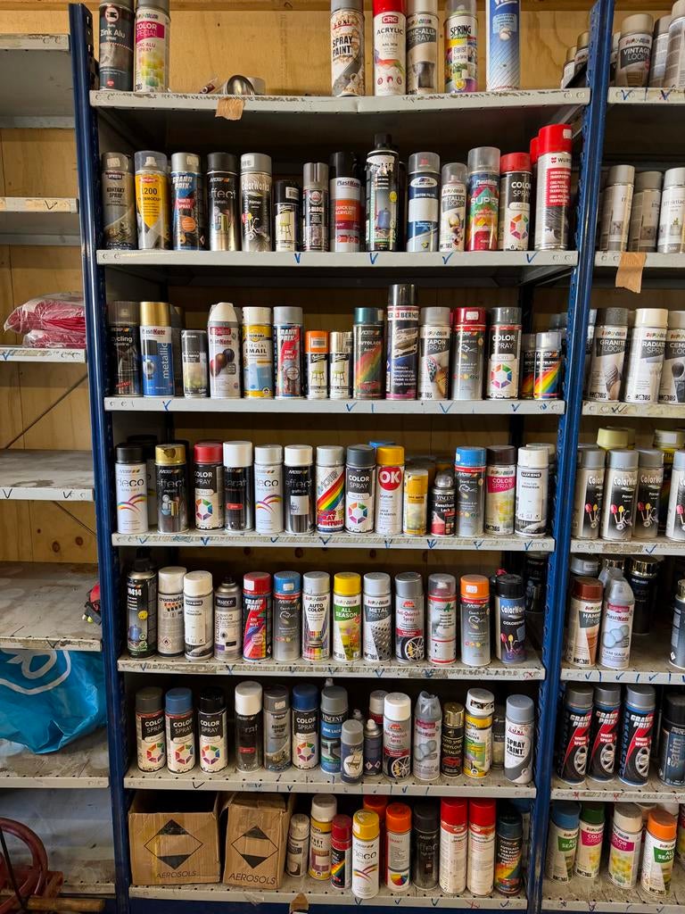 Partij diverse verf spuitbussen, Doe-het-zelf en Verbouw, Minder dan 5 liter, Ophalen, Gebruikt, Verf