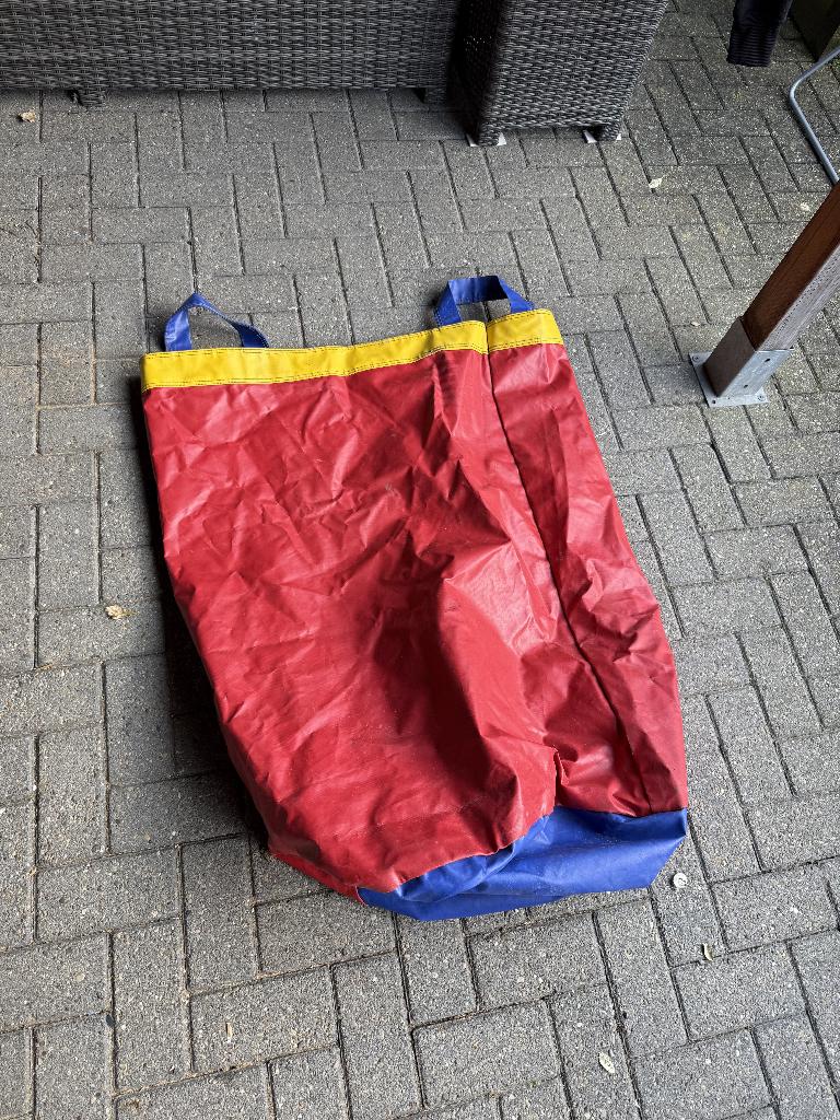 Zakloop zakken, Ophalen, Zo goed als nieuw