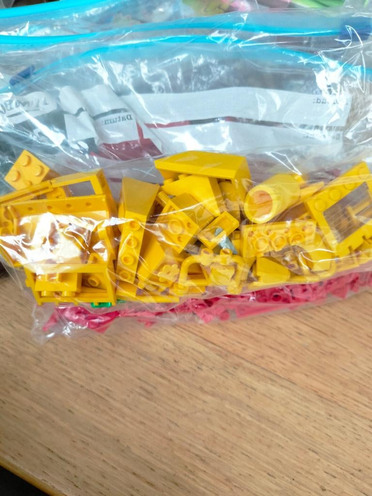 Zakje met gele lego stenen en onderdelen, Ophalen of Verzenden, Zo goed als nieuw, Complete set, Lego