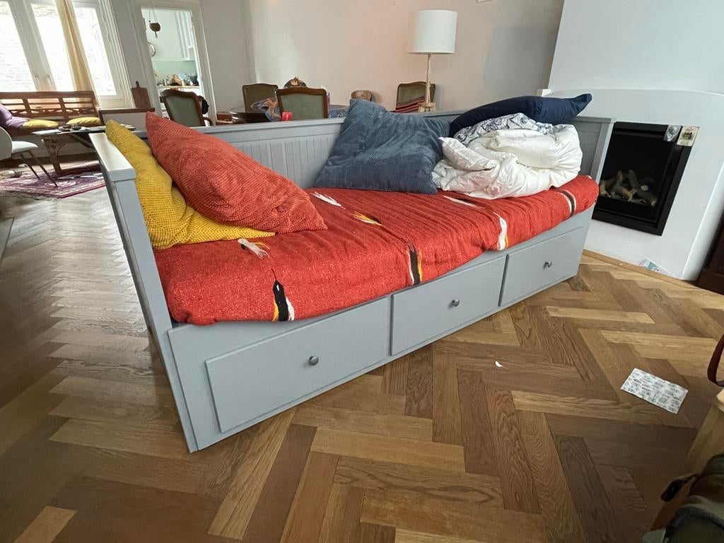 Ikea Hemnes daybed met 3 lades - reparatie nodig, Gebruikt, Eenpersoons, Ophalen of Verzenden, 80 cm