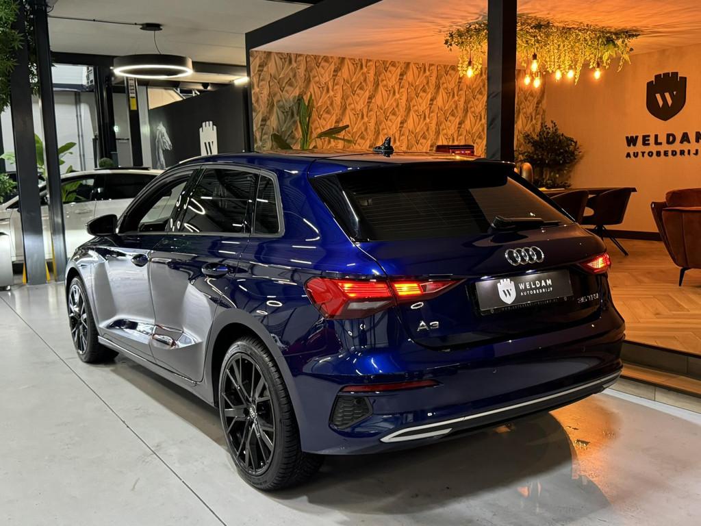 Audi A3 Sportback 35 TFSI S edition Garantie Carplay StoelVW, Stof, 4 cilinders, 150 pk, Blauw