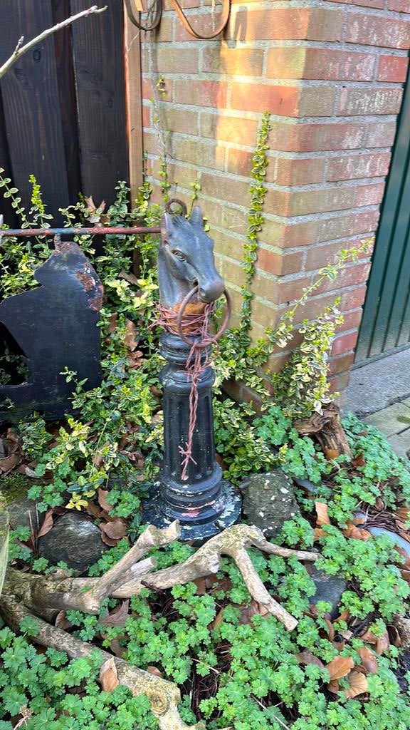 Antieke gietijzeren paal, Doe-het-zelf en Verbouw, Overige Doe-het-zelf en Verbouw, Gebruikt, Ophalen