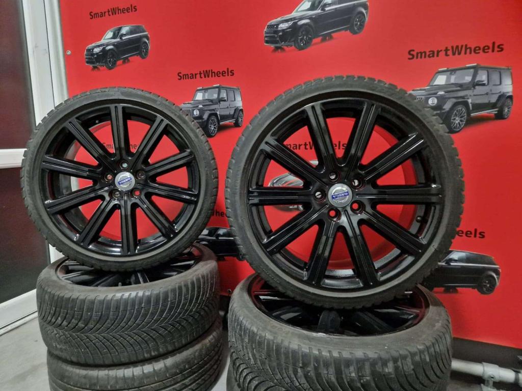 18 inch ORIGINEEL VOLVO R-DESGIN V40 S40 V60 S60 VELGEN, Auto-onderdelen, Banden en Velgen, Niet ingevuld, 18 inch, Banden en Velgen