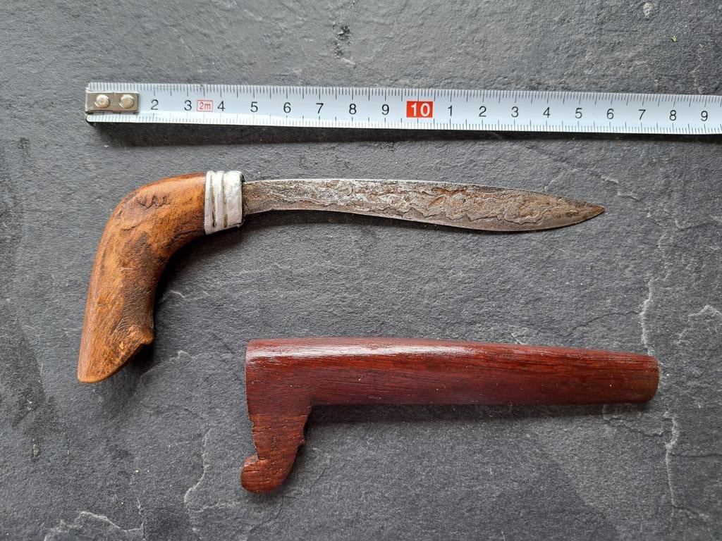 Antieke Badik - Indonesisch traditioneel mes, Antiek en Kunst, Ophalen of Verzenden