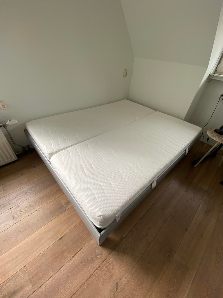 2 Livarno matrassen 80x200 cm, Ophalen, Eenpersoons, Zo goed als nieuw, 80 cm