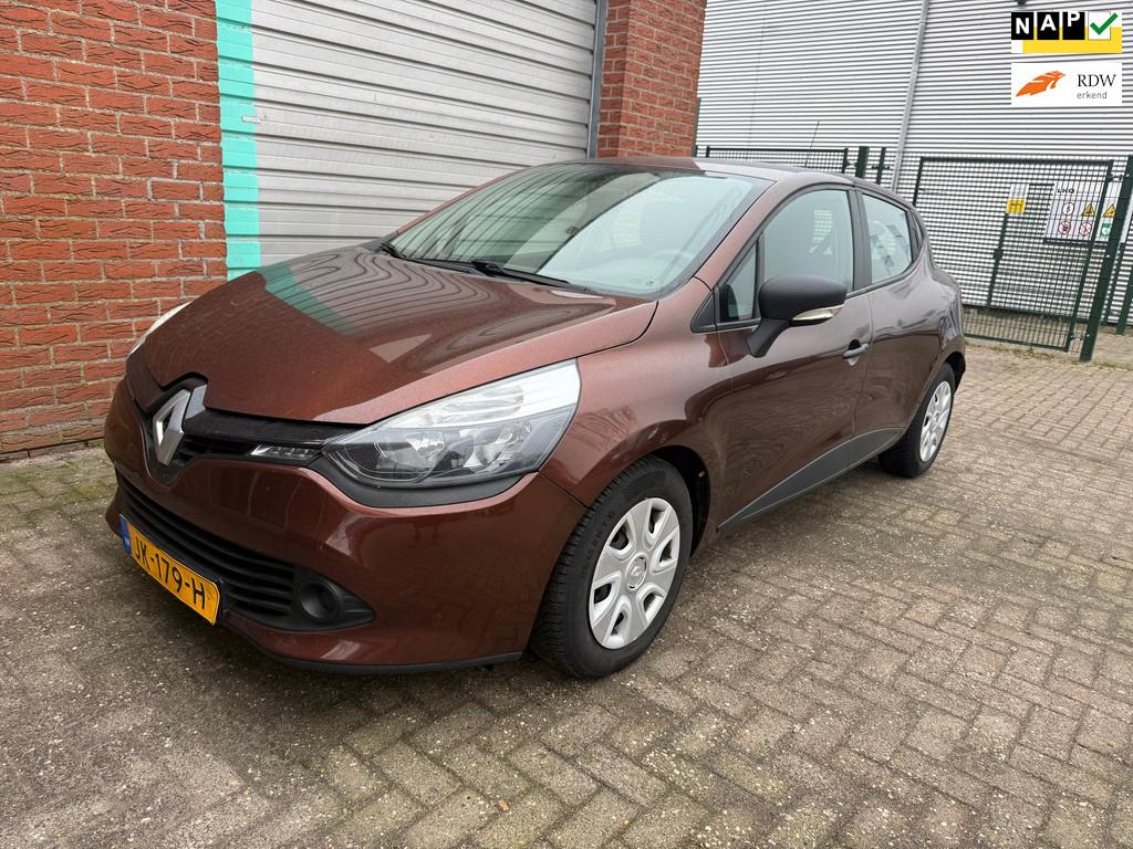 Renault Clio 0.9 TCe Eco2 Authentique Airco Bj:2016 NAP!, Voorwielaandrijving, 898 cc, Euro 6, Bruin