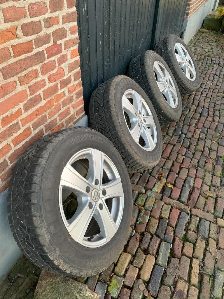 Velgen set (Winter) VW T5 205/65 R16 - Steek 5x120, Ophalen