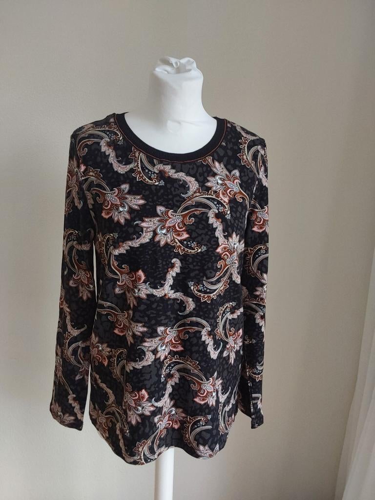 Prachtige top van Brandtex maat M,  nieuwstaat, Kleding | Dames, Maat 38/40 (M), Ophalen of Verzenden, Zo goed als nieuw, Lange mouw