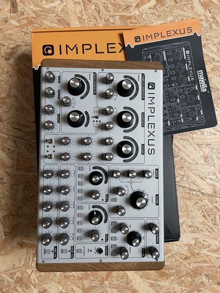 Majella Audio Implexus, Muziek en Instrumenten, Synthesizers, Ophalen of Verzenden, Zo goed als nieuw, Overige aantallen, Overige merken