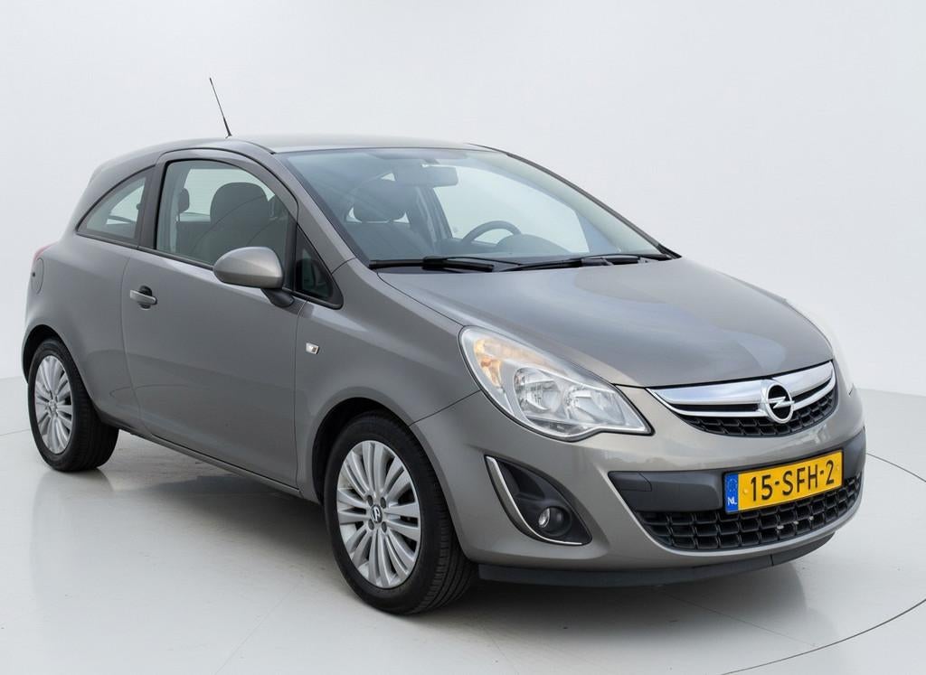 Opel Corsa 1.2 EcoFlex Cosmo LPG G3 Airco|Cruise|Nieuw apk!, Auto's, Opel, Voorwielaandrijving, Euro 5, Gebruikt, Zwart