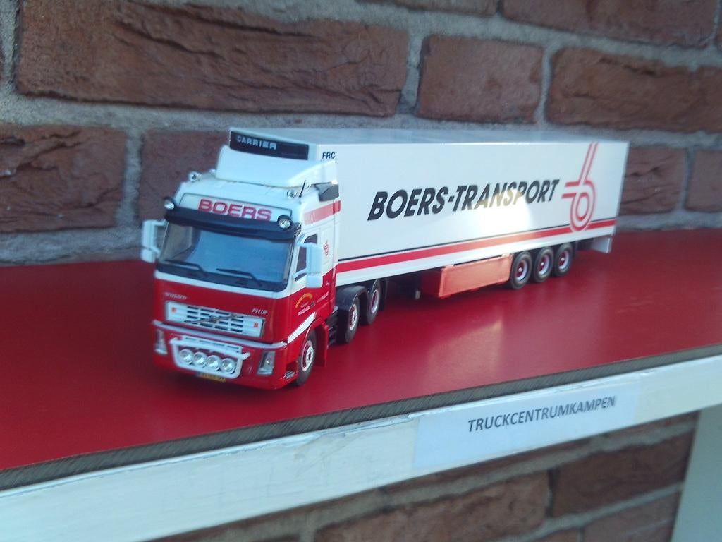 Tekno  Volvo  FH  van  Boers  uit  Maasland.