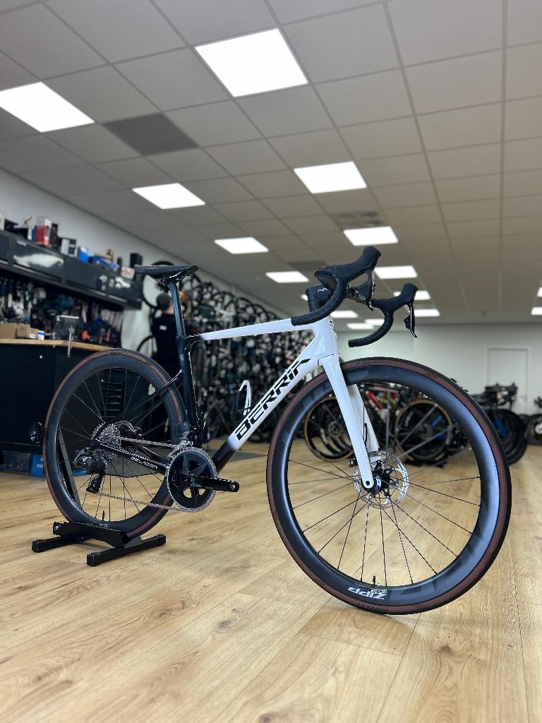 Berria Belador AXS Carbon Racefiets, Ophalen, Zo goed als nieuw, Overige typen