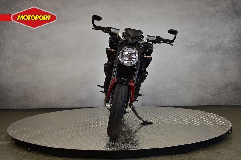 MV Agusta BRUTALE 800 RR (bj 2023) - foto 3