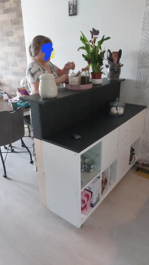 Kallax kast / toonbank, Huis en Inrichting, Ophalen of Verzenden