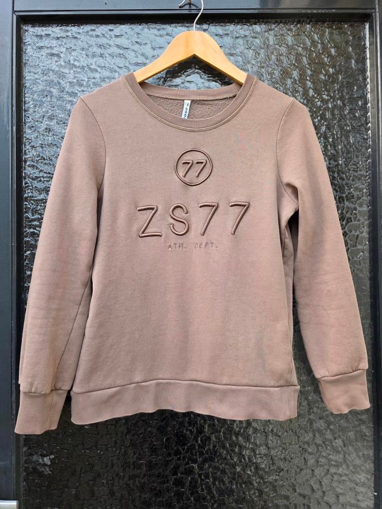 ZOSO sweater/shirt taupe met opschrift, ZOSO, Bruin, Ophalen of Verzenden, Zo goed als nieuw