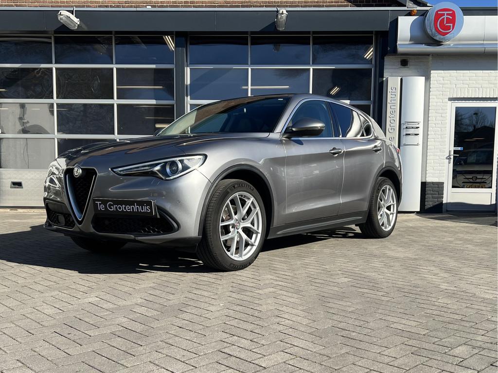 Alfa Romeo Stelvio 2.0 T AWD First Edition Trekhaak, Automaat, 4 cilinders, Bedrijf, Vierwielaandrijving