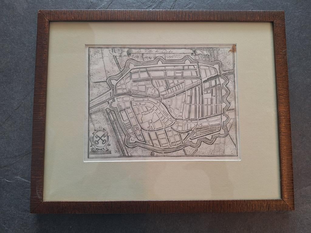 Ingelijste  plattegrond van Leiden - La Ville de Leyde, Ophalen of Verzenden