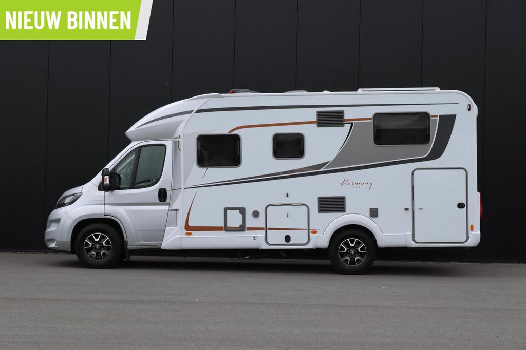 Bürstner Lyseo Harmony Line 140pk Automaat | Lengtebedden |, Automaat, Hordeur, Tot en met 2, Bedrijf