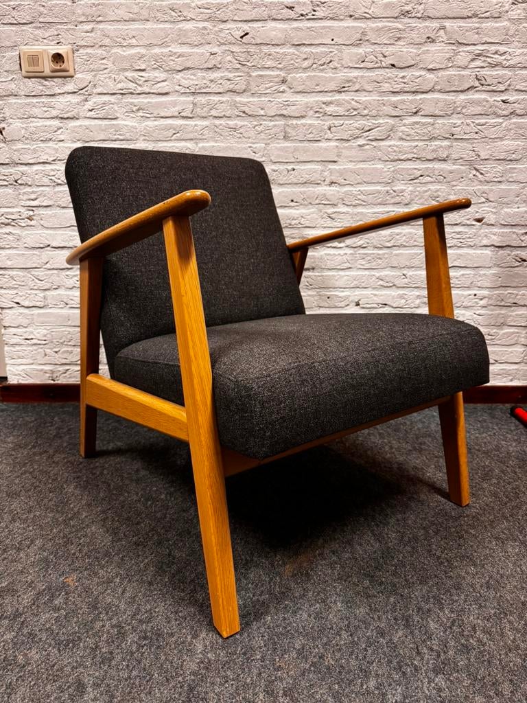 Ikea EKENASET armchair ach oak/Gunnared dark grey, Huis en Inrichting, Fauteuils, Ophalen, Zo goed als nieuw