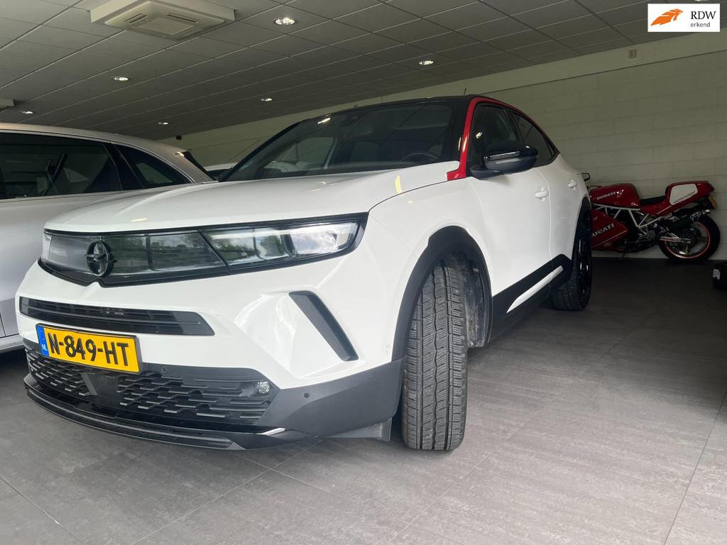 Opel Mokka 1.2 Turbo GS Line Automaat, Parkeersensor, Gebruikt, 1199 cc, Wit