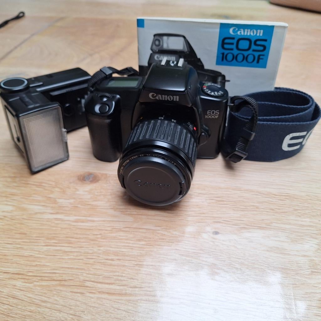 Canon EOS 1000F spiegelreflexcamera met flitser, Ophalen of Verzenden, Gebruikt, Spiegelreflex, Canon