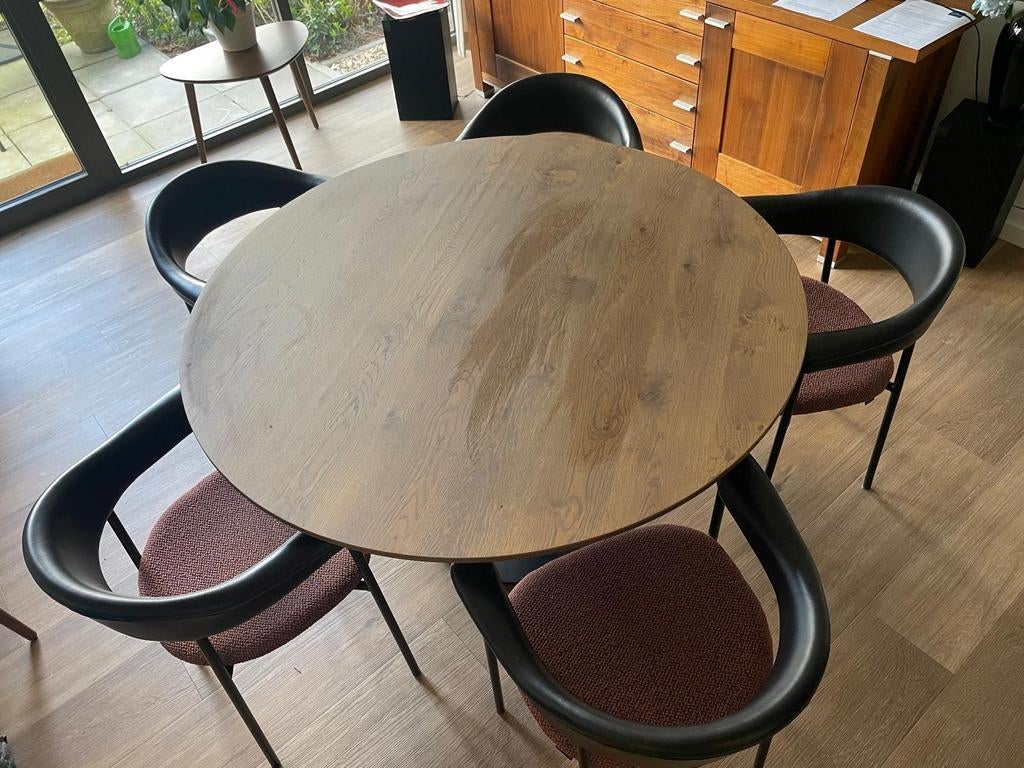Ronde eettafel met 5 stoelen - Uitstekende staat, Huis en Inrichting, Tafels | Eettafels, Rond, Zo goed als nieuw, Vijf personen of meer