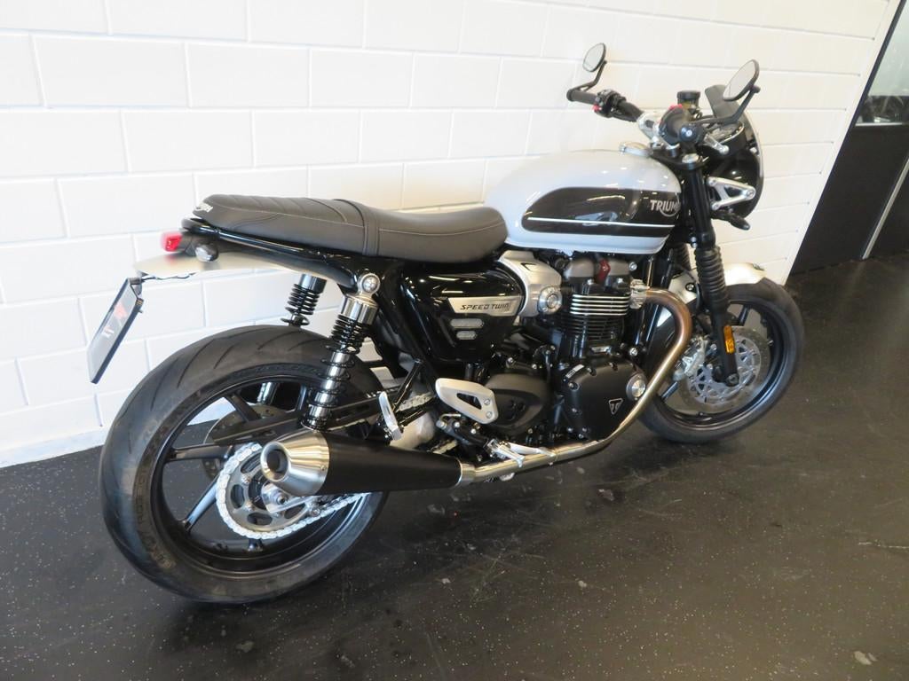 Triumph Speed Twin 1200 ABS NIEUWSTAAT! - foto 3