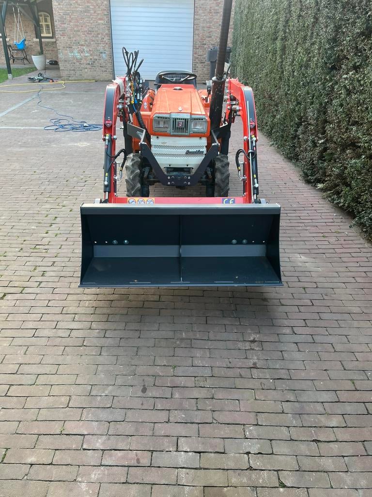 Kubota Minitractor met afneembare voorlader, Ophalen of Verzenden