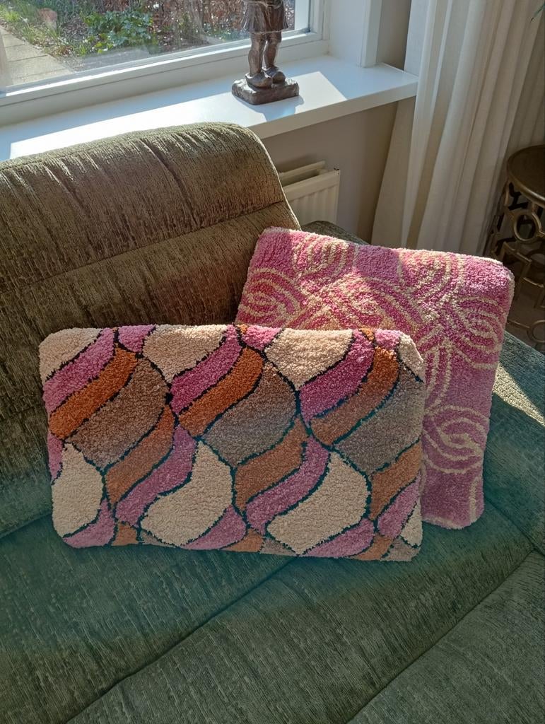 Karwei kussens nieuwe collectie - 2 stuks, Ophalen of Verzenden, Zo goed als nieuw, Roze, Rechthoekig